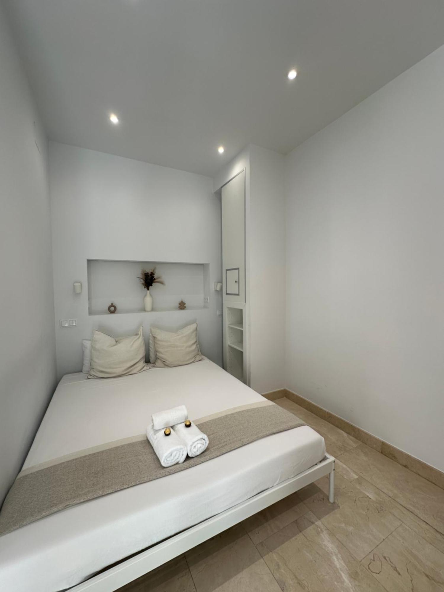 Apartamento Andres Tamayo Av America มาดริด ภายนอก รูปภาพ